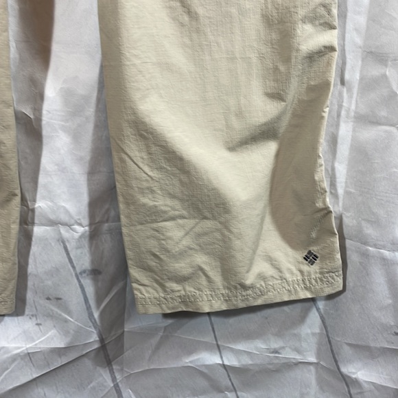Columbia hiking trail pants with Omni shade size 8 long - Picture 4 of 11